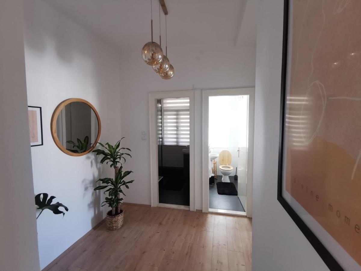 Lu&Lu Apartment Split Luaran gambar